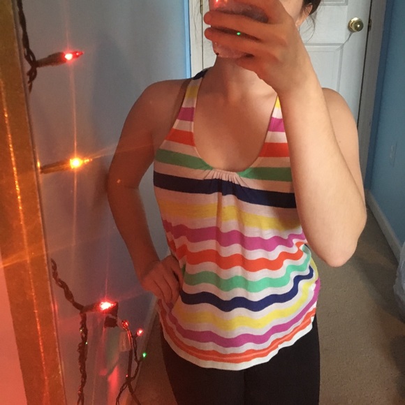 American Eagle Stripped Tank with Key Hole Backing - Picture 2 of 3