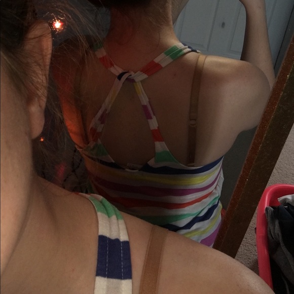 American Eagle Stripped Tank with Key Hole Backing - Picture 3 of 3