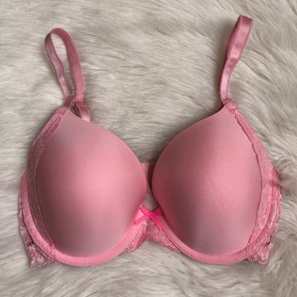 Victoria’s Secret bra