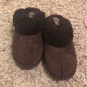 ugg slippers stink
