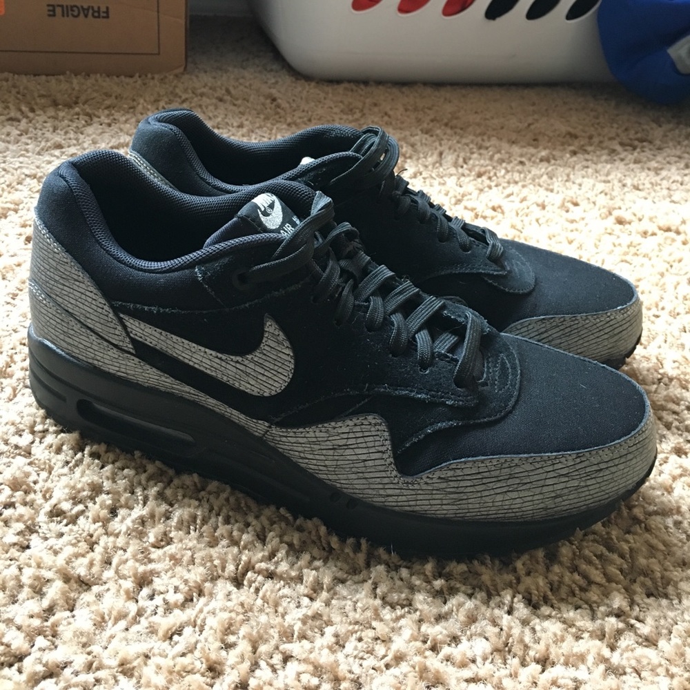 Black & Silver Nike Air Max Sneakers