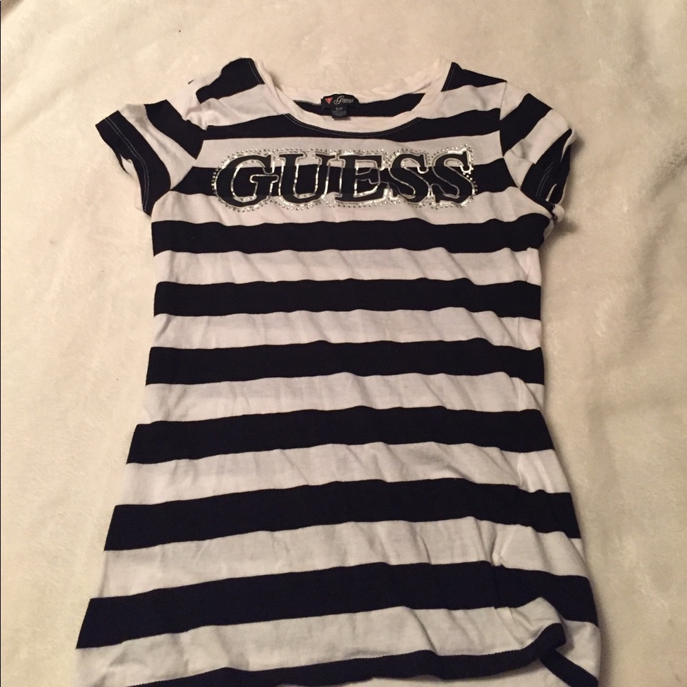 T shirt guess