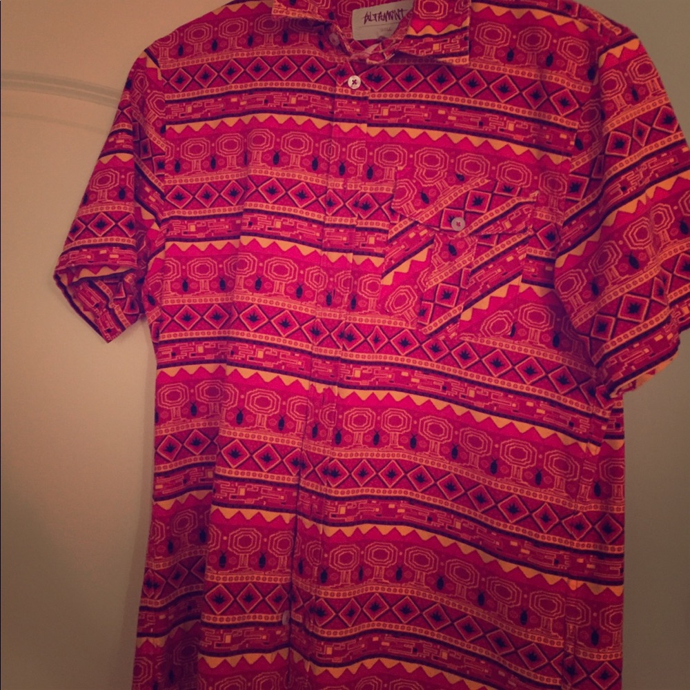 Altamont button up shirt short sleeve