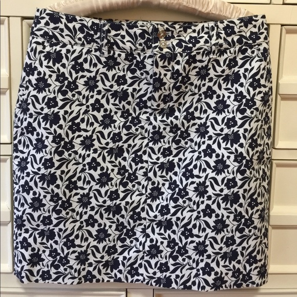 Chaps Dresses & Skirts - Chaps floral print cotton skirt size 4