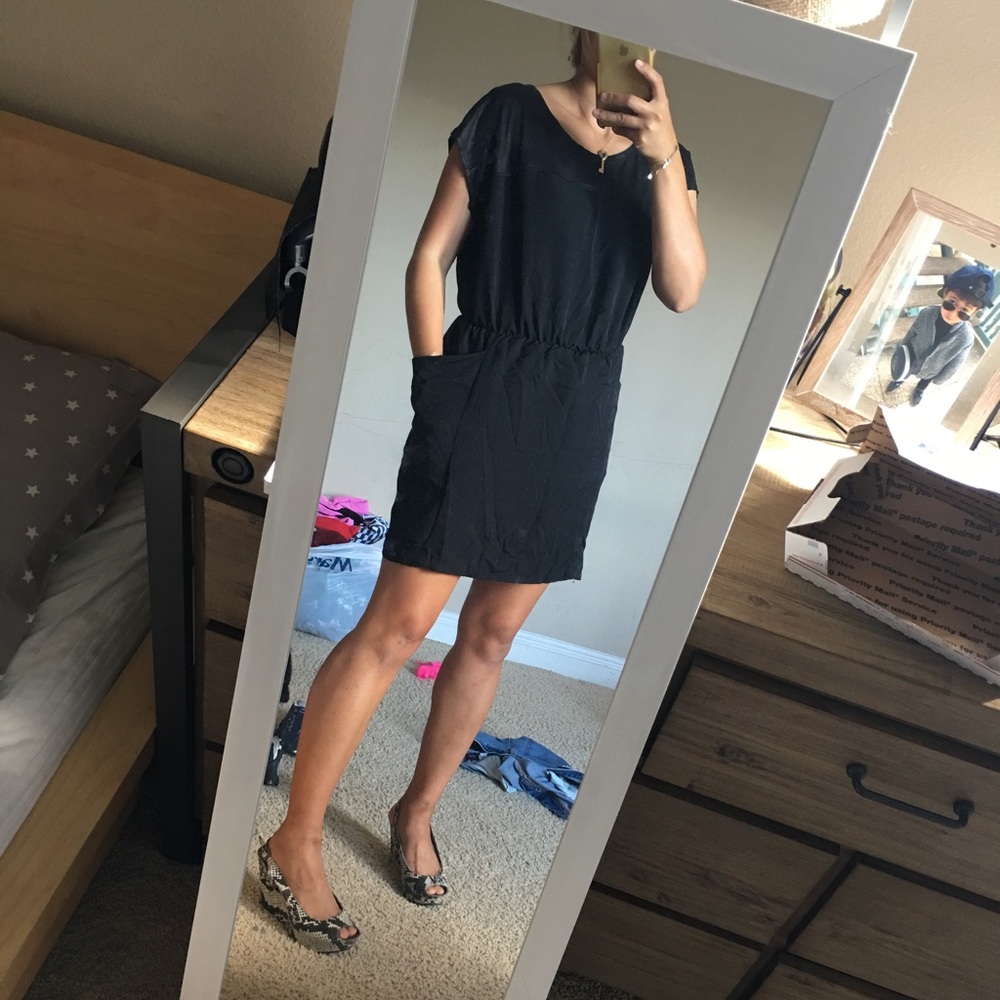 Blacker sleeveless dress