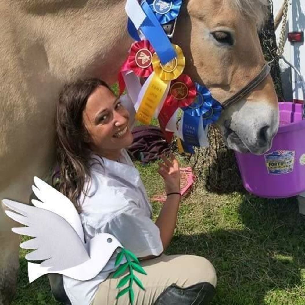 Meet your Posher, Ramona