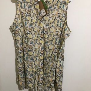 Women’s shirt