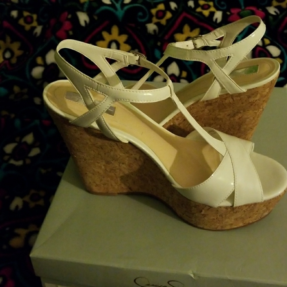 Sandals - Picture 3 of 4