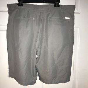 IZOD 38 Golf Shorts