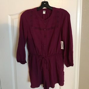 NWOT burgundy romper SZ SM