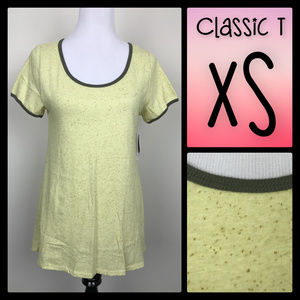 NWT LuLaRoe Classic T - XS