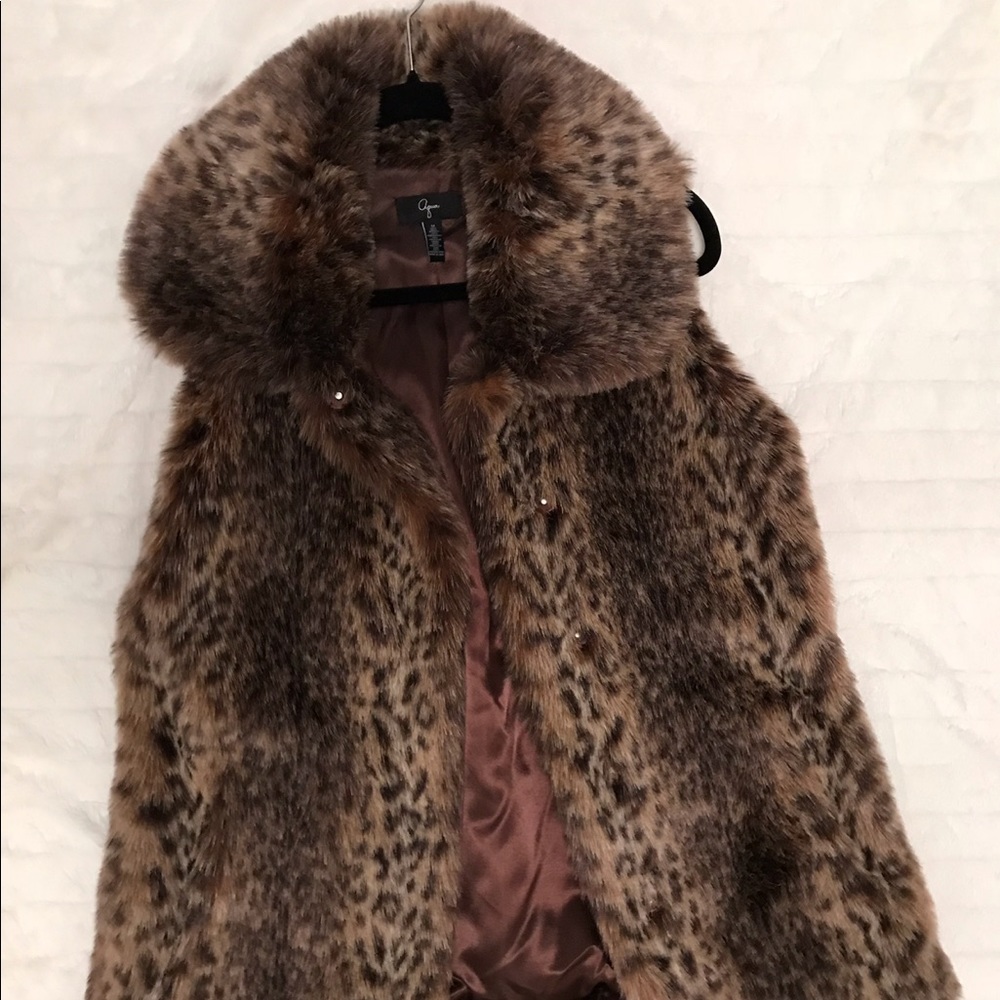 Bloomingdales Aqua Faux Fur  leopard print vest