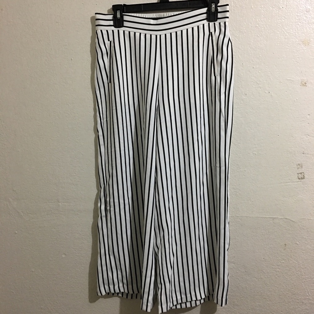 Striped Culottes Pants