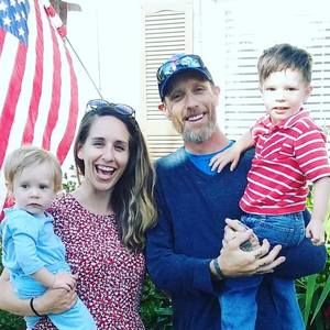 Meet your Posher, Casey