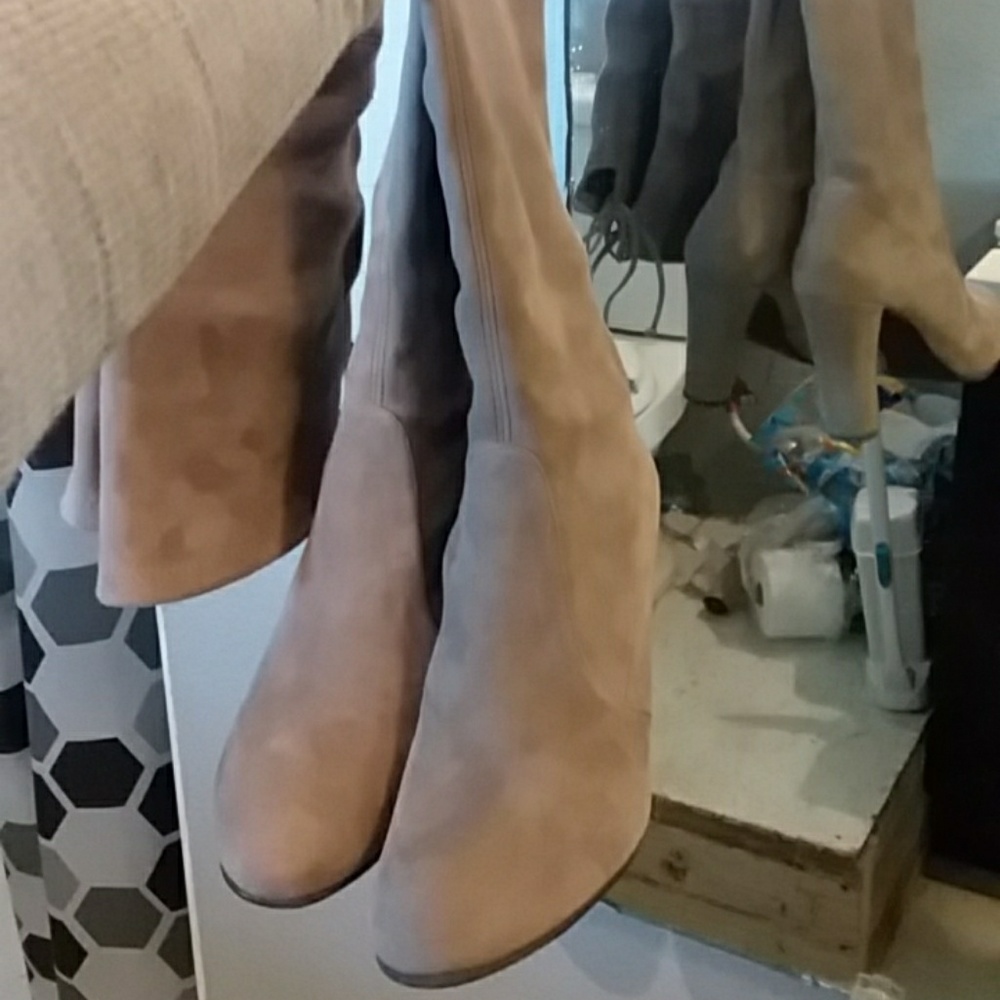 Stuart Weitzman Highland Thigh High Boots Size 7