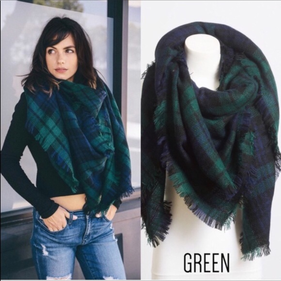🆕Green Tartan Blanket Scarf - Picture 2 of 3