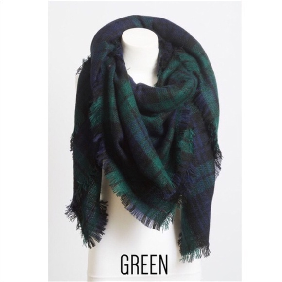 🆕Green Tartan Blanket Scarf - Picture 3 of 3