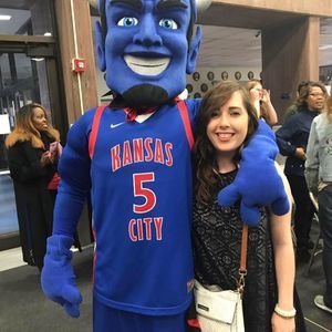 Meet your Posher, Devyn