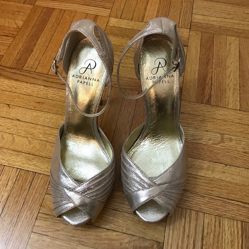 Adrianna Papell Gold Peep Toe Pump