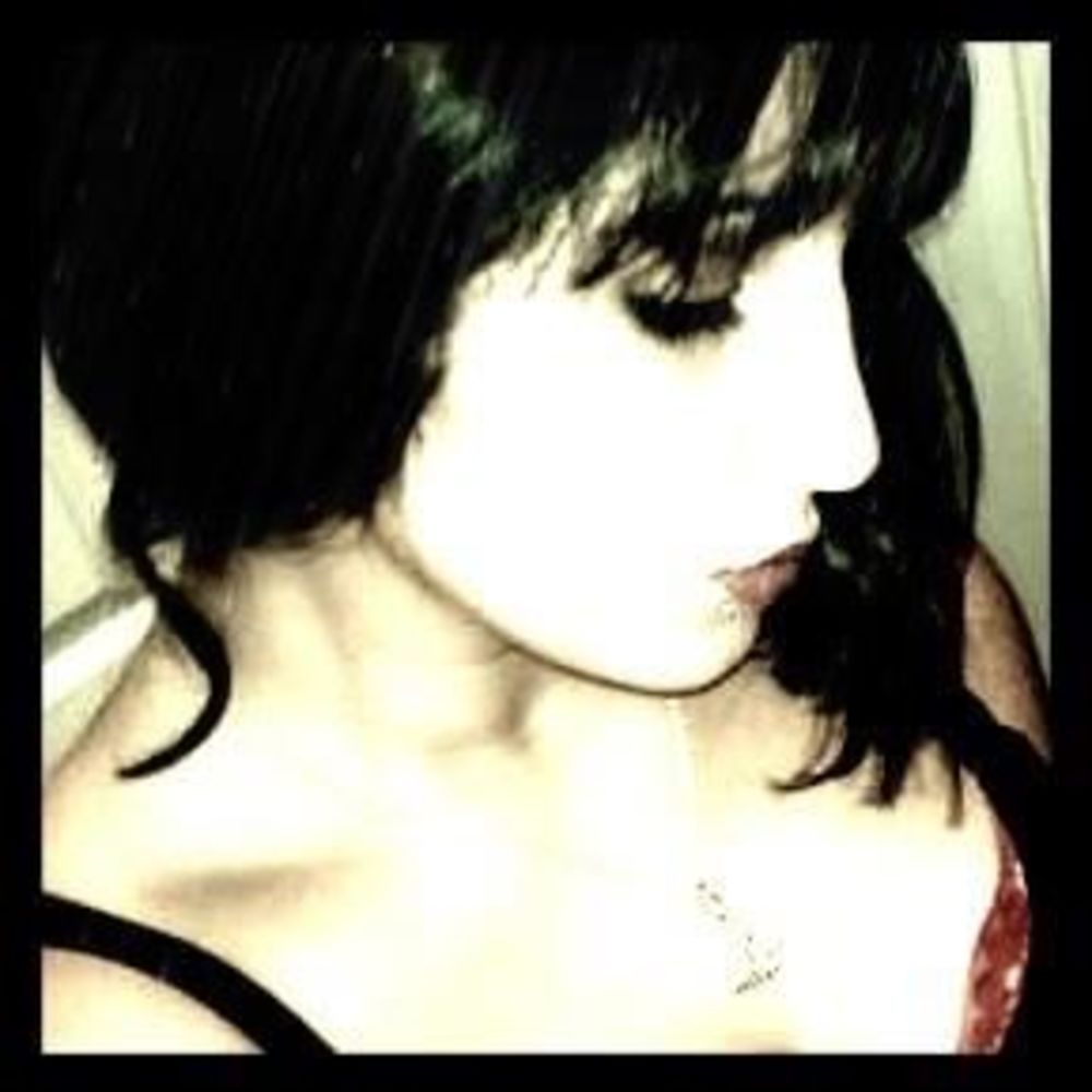 Meet your Posher, Antoinette