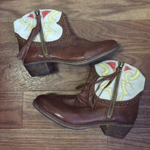 Sam Edelman Cowboy boots