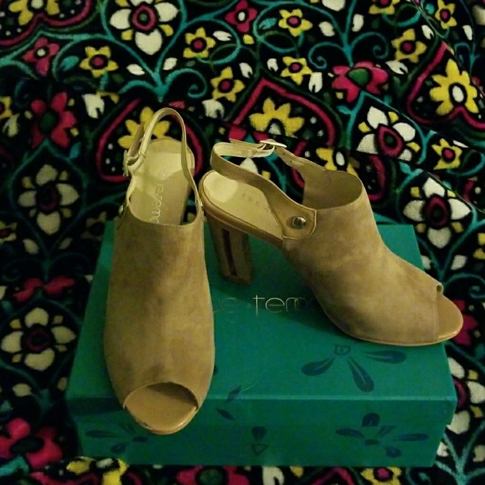 Shoes (New)