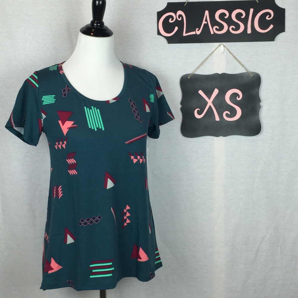 NWT LuLaRoe Classic T - XS