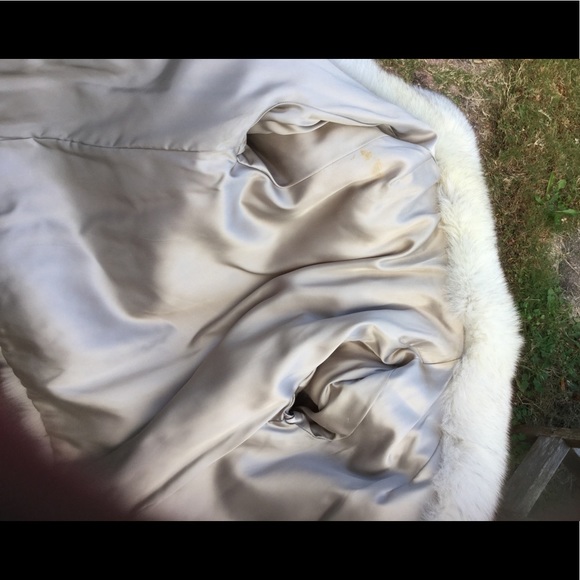 Plush Genuine Fox Fur Coat - Picture 7 of 8