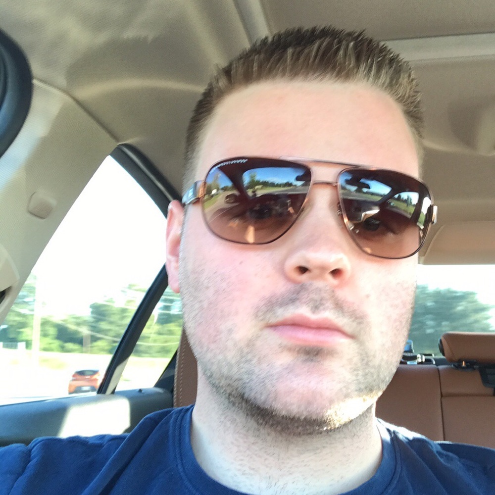 Meet your Posher, Jason