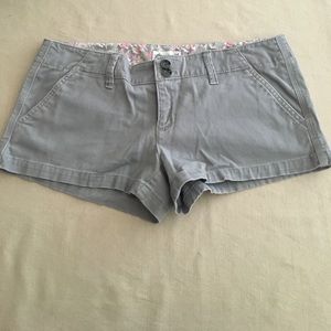Grey shorts