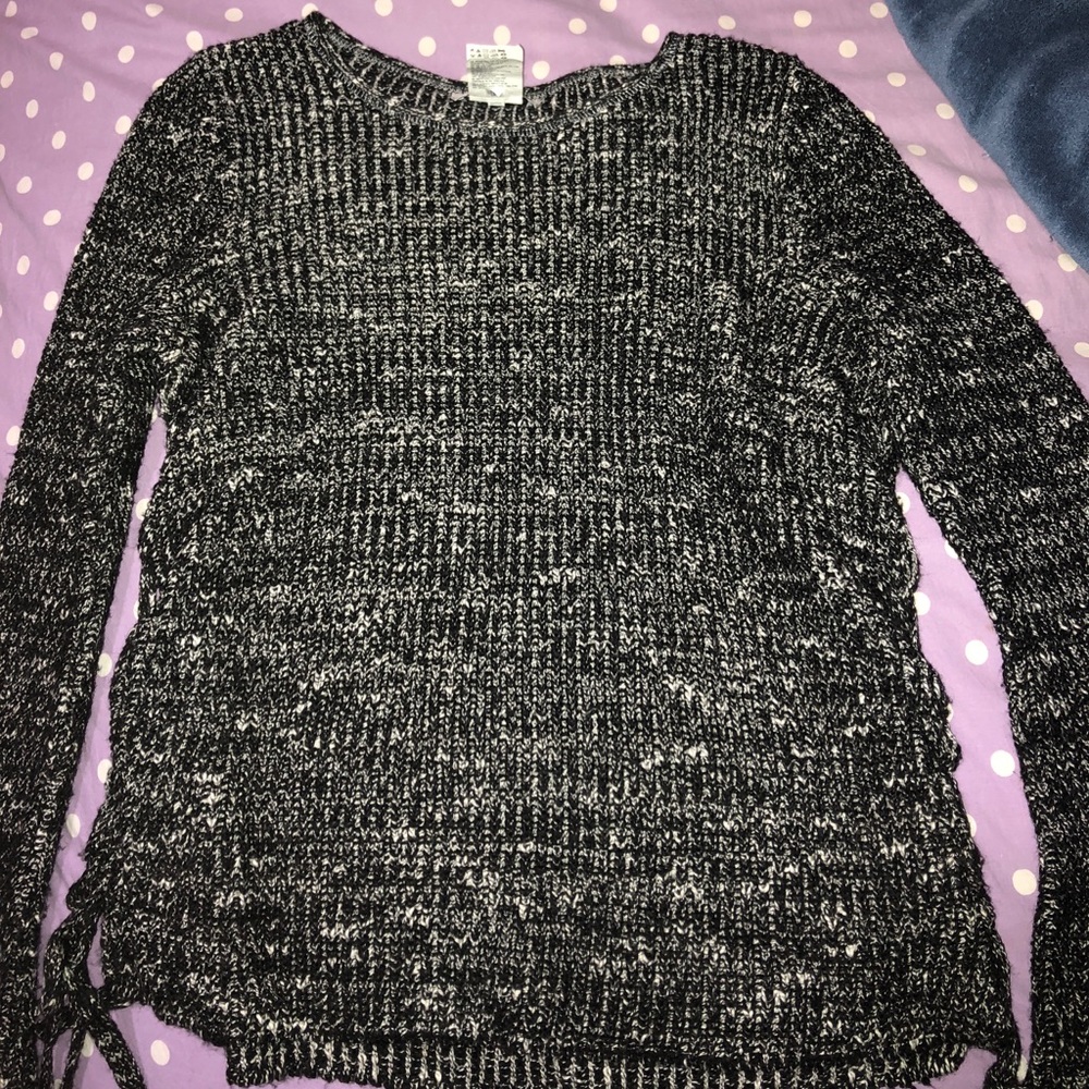 American eagle sweater