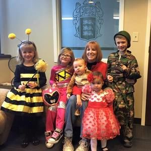 Meet your Posher, Carrie