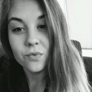 Meet your Posher, Tessa