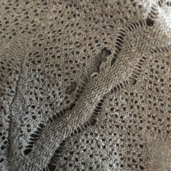 Cute Lightweight Taupe Maternity Cardigan - Small - Picture 5 of 5