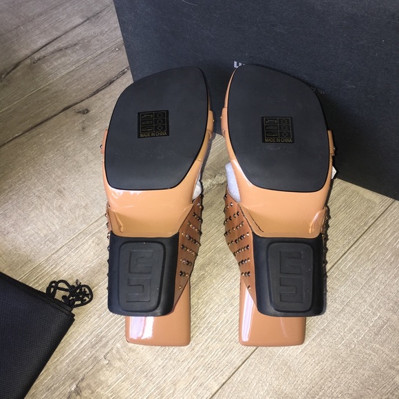 United Nude Invisible Architect Heel - Picture 6 of 6