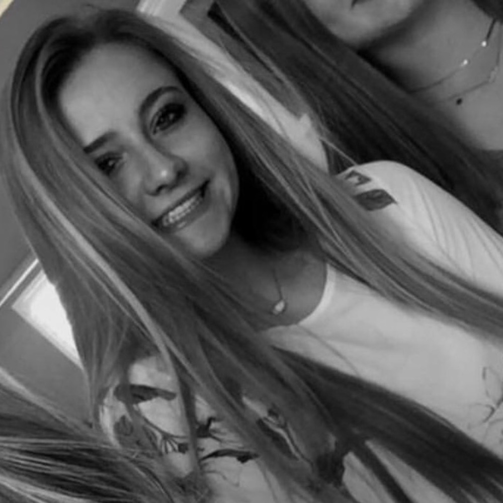 Meet your Posher, Sierra