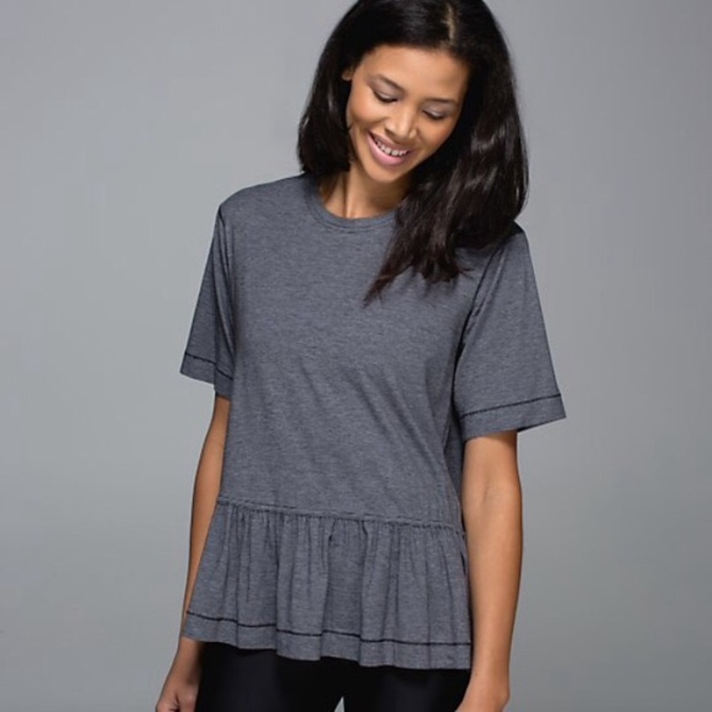Rare Lululemon flouncy peplum tee