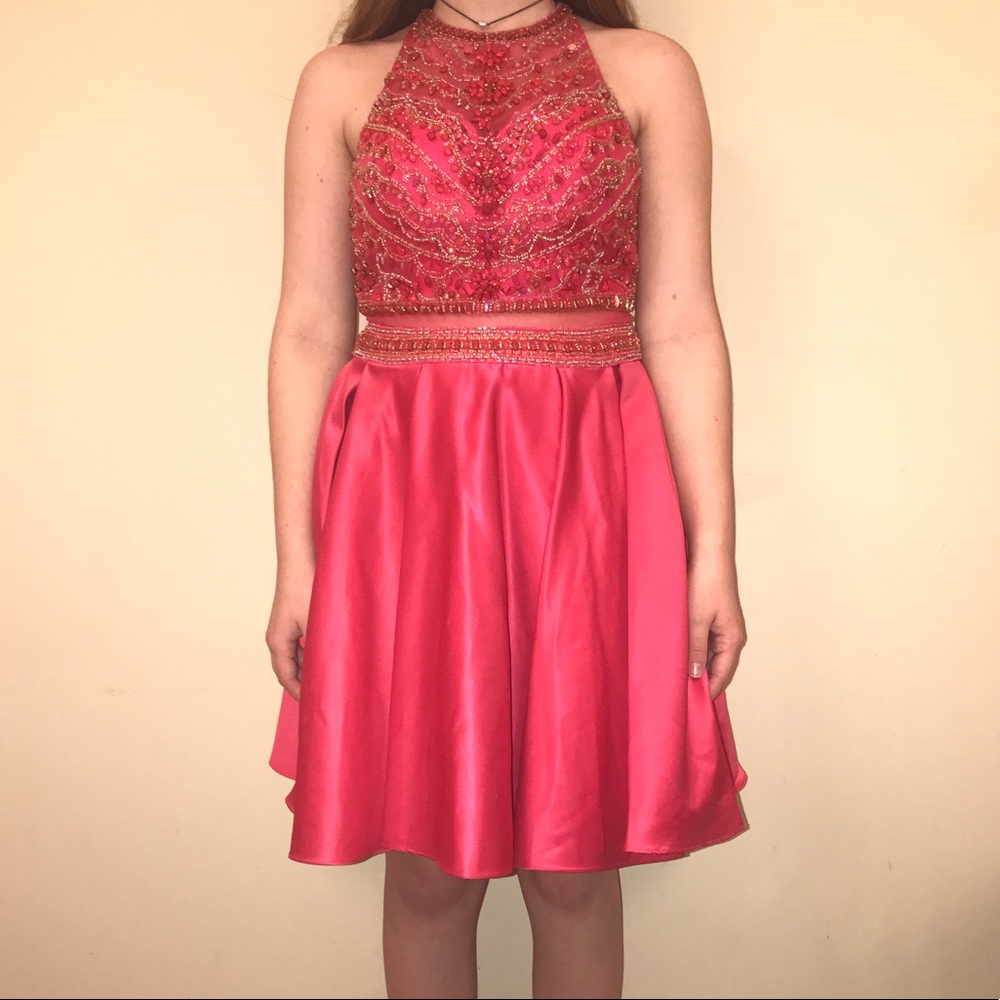 BEAUTIFUL LET'S HOMECOMING/PROM PINK/RED DRESS