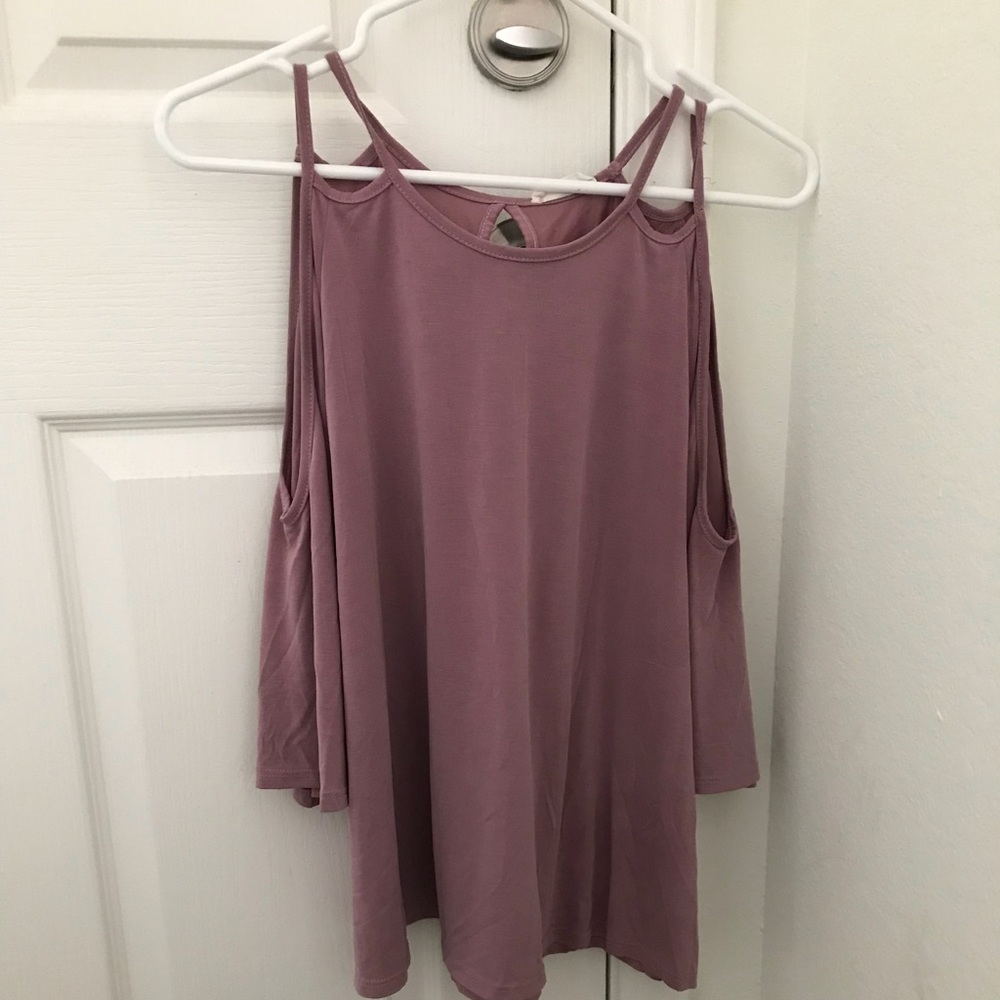 Cold shoulder top
