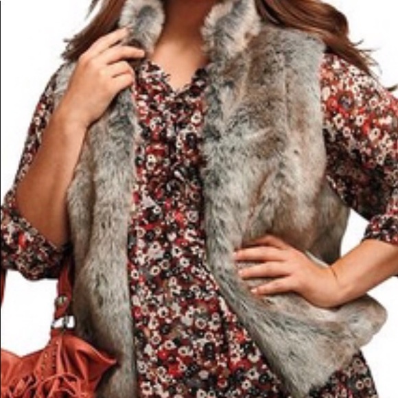 🐵Faux Fur🐵 - Picture 5 of 8