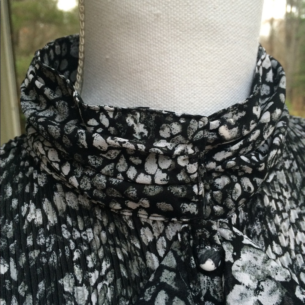 Animal print blouse - Picture 5 of 5