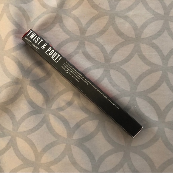 Smashbox Twist & Pout! Always Sharp Lipliner - Picture 3 of 3