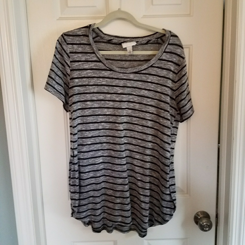 Grey and black striped top.