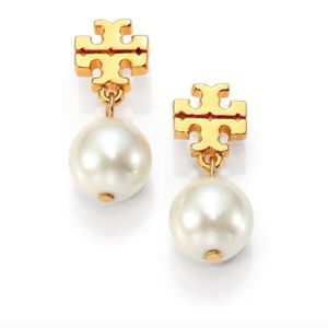 NWOT Tory Burch Pearl Earrings