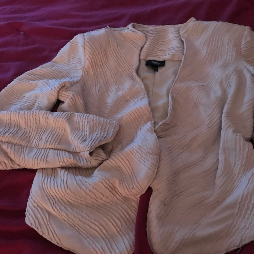 Jacket - Picture 2 of 4