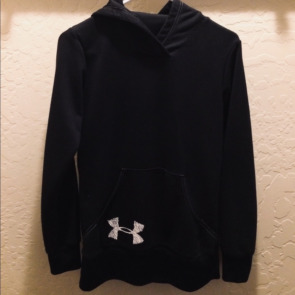 Under Armour Sweatshirt