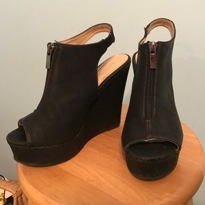 Chinese Laundry Black Zip Up Wedges
