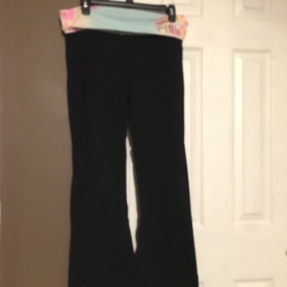 Victoria secret yoga pants