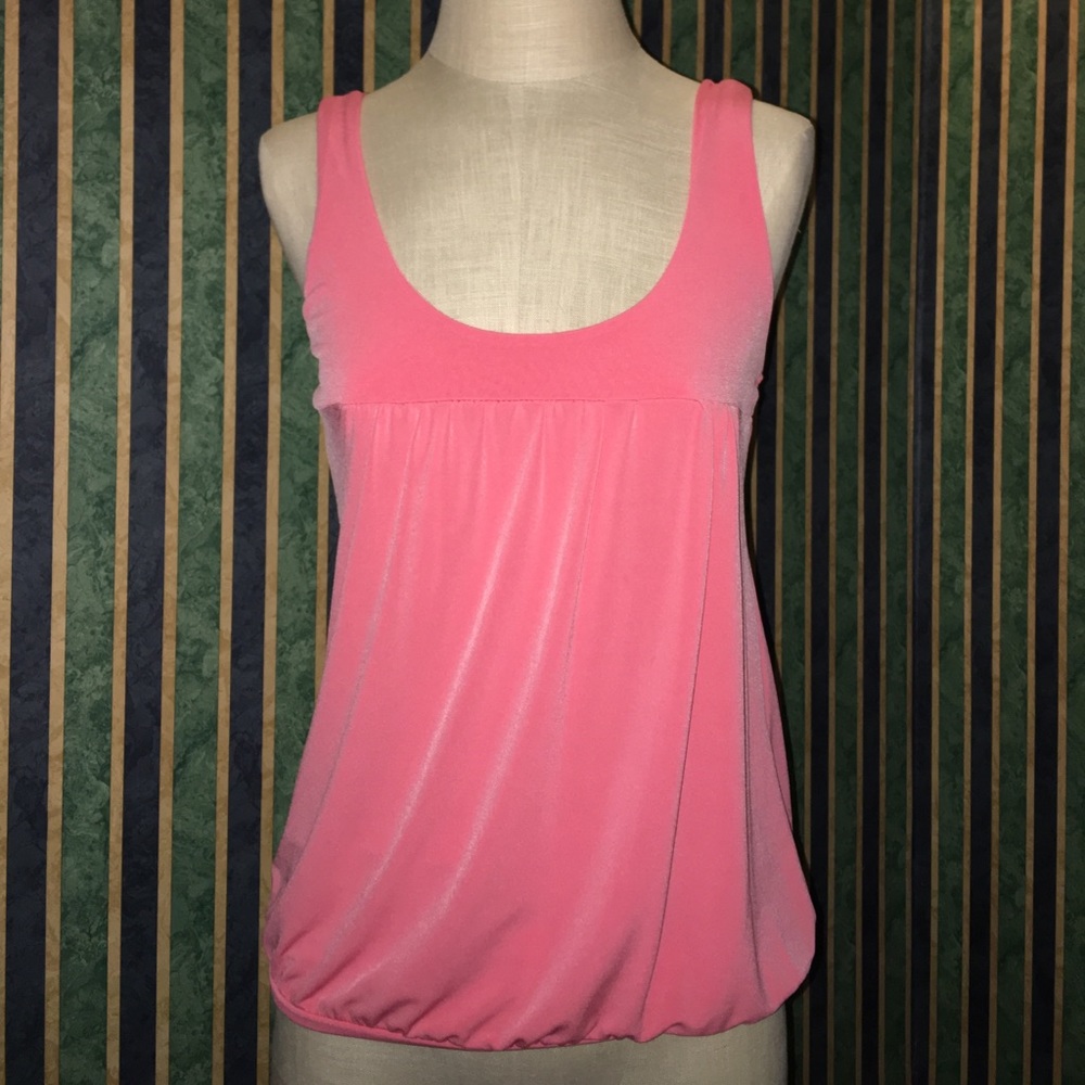 Salmon color wet seal tank