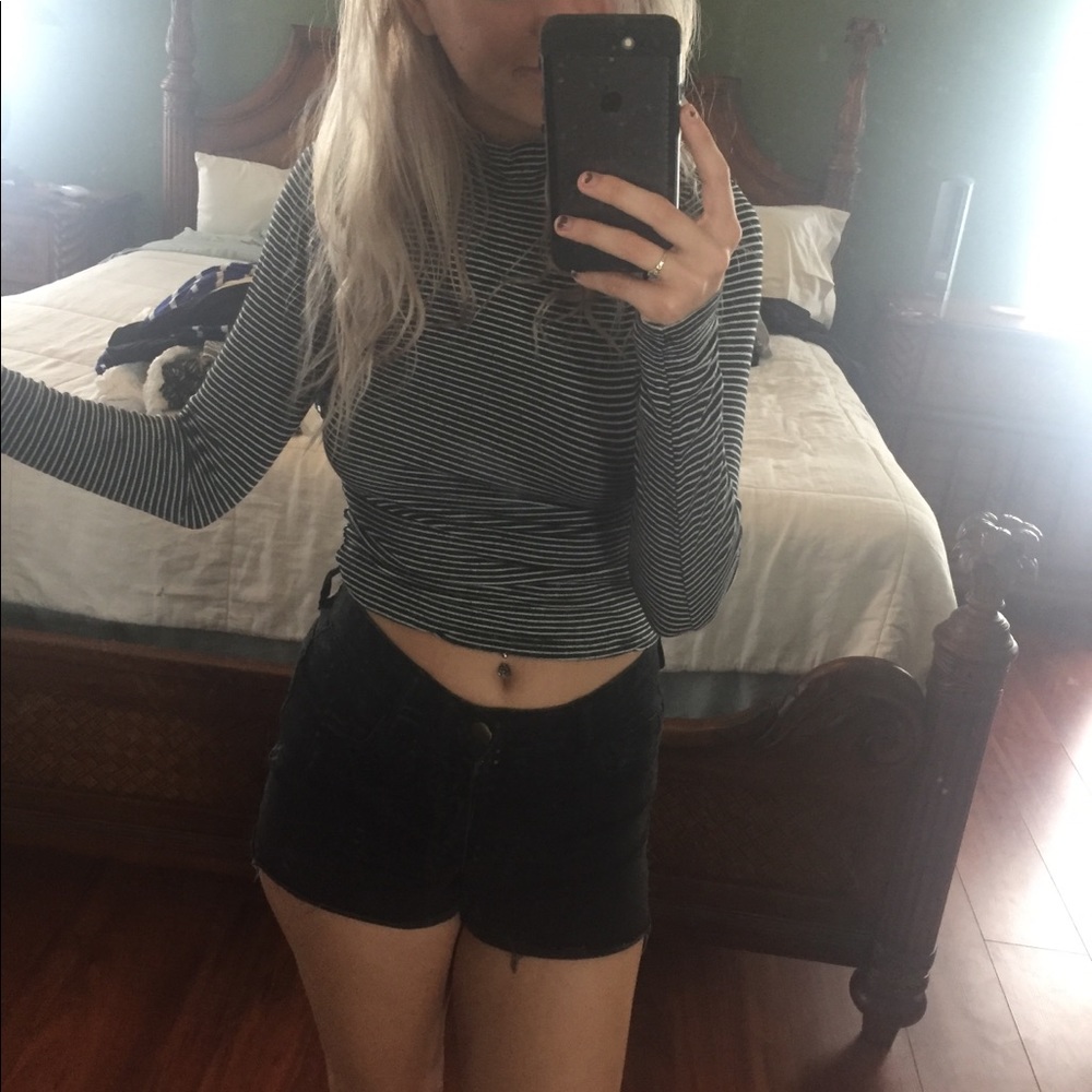 Black and White Striped Tightfit CropTop